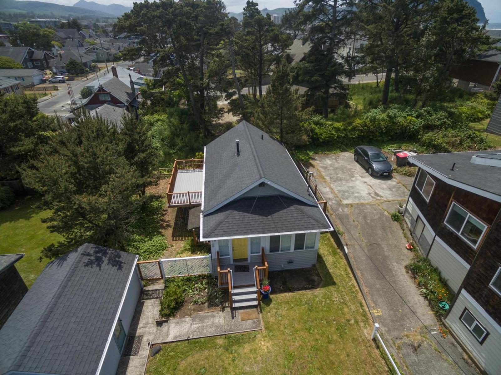 Seaside Prom Villa Exterior photo